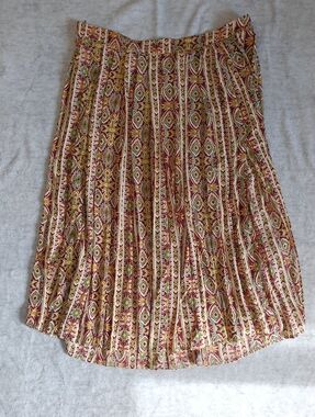 Size 3X Boho Pleated Midi Skirt